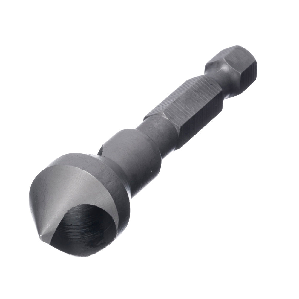 Short-length zero flute countersink producing smooth chamfer in aluminum